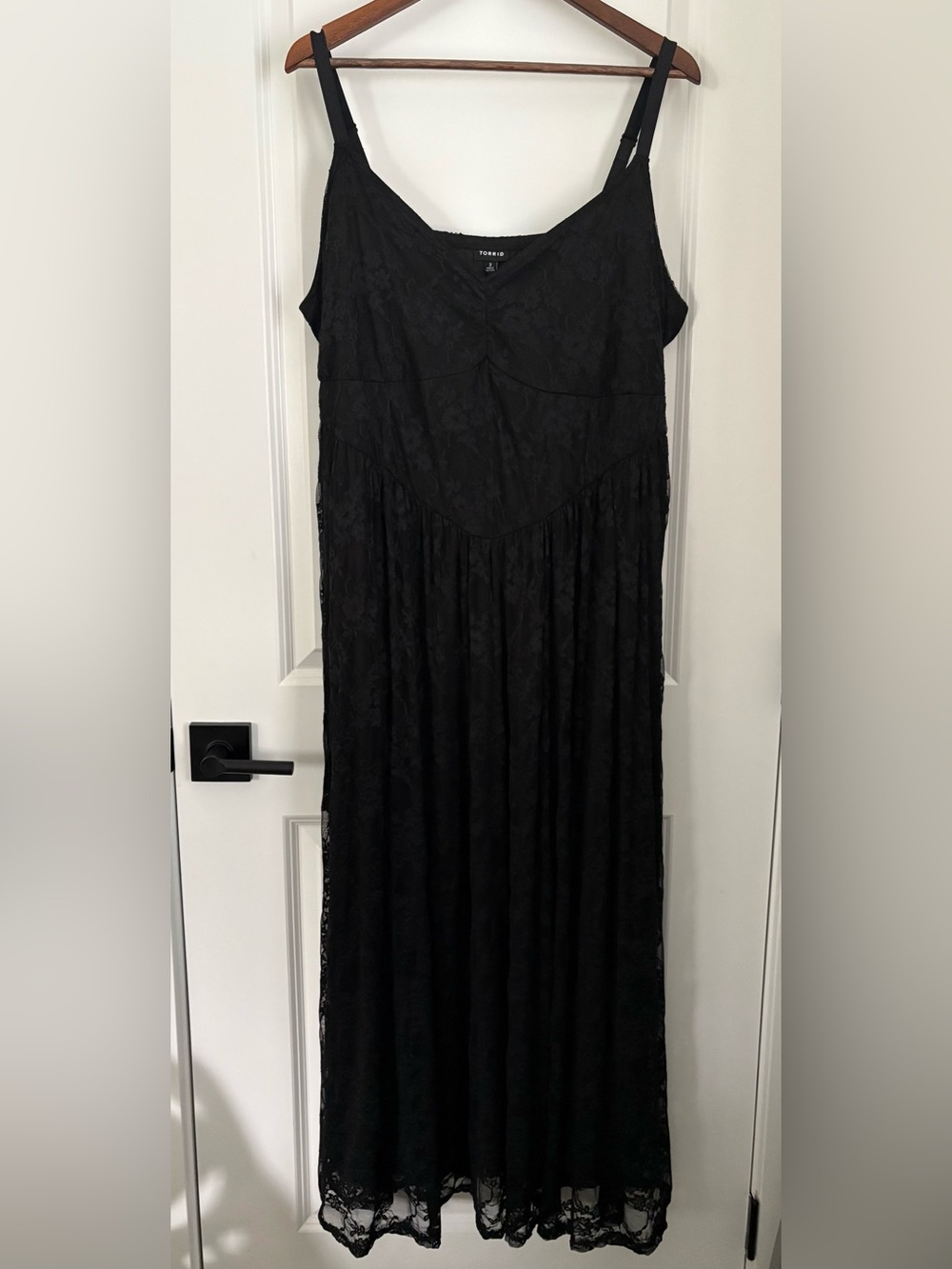 Torrid Black Floral Lace Maxi Dress Size 3/3X NWOT - Picture 12 of 12